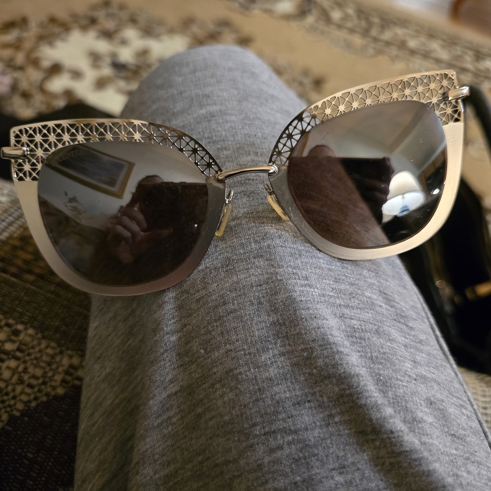 Stylish Silver Sunglasses
